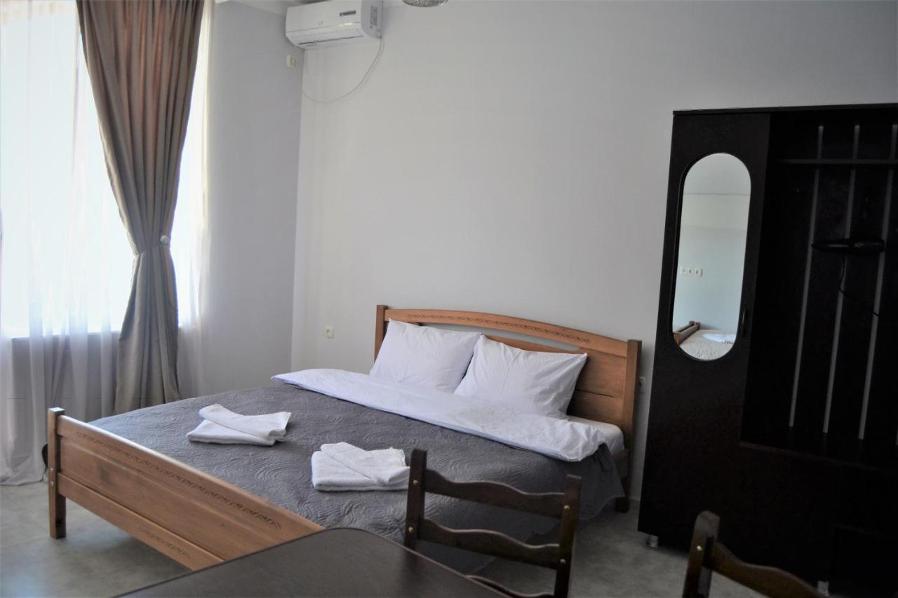Hotel Gogichas Tower Borjomi Exterior foto